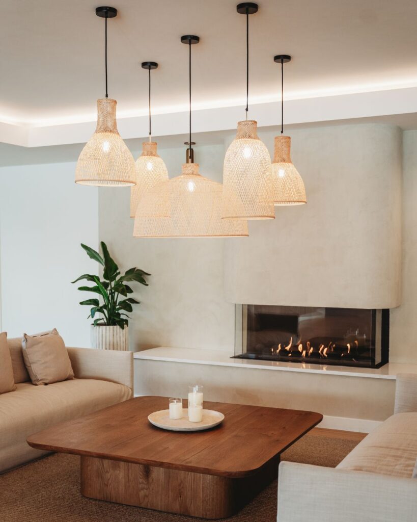 The Lakehouse | Cocktail Lounge Fireplace | TC Photo and Film