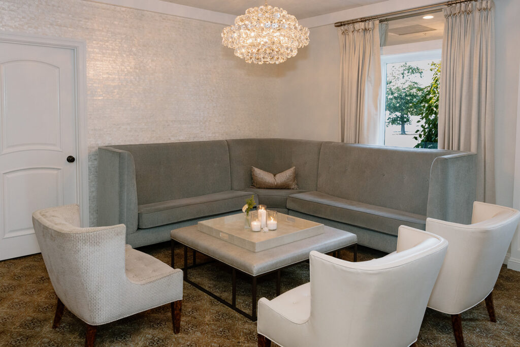 The Villa – Grand Ballroom | Cocktail Lounge Seating | Erin of Boston Photography