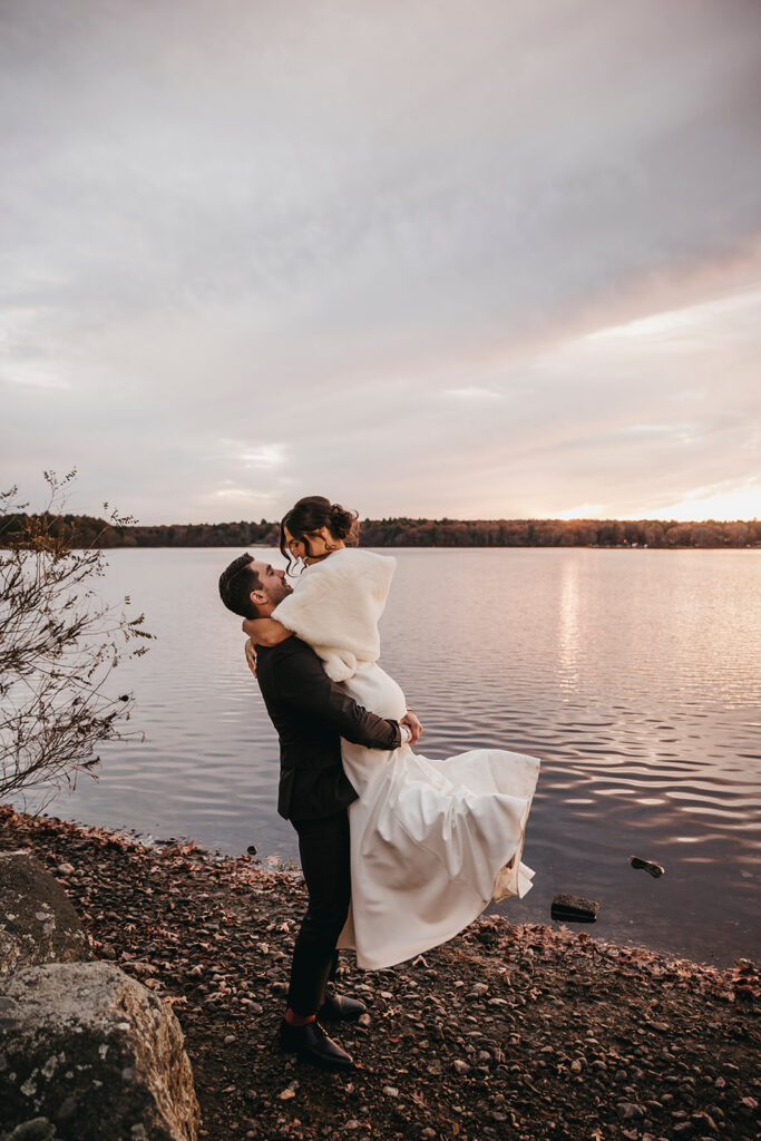 Saphire Estate | Winter Wedding | Abigail Jean Photography