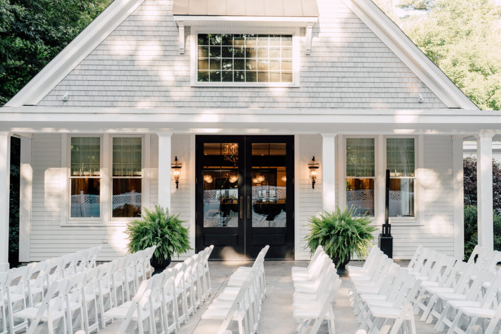 Saphire Estate | Outdoor Cocktail Space