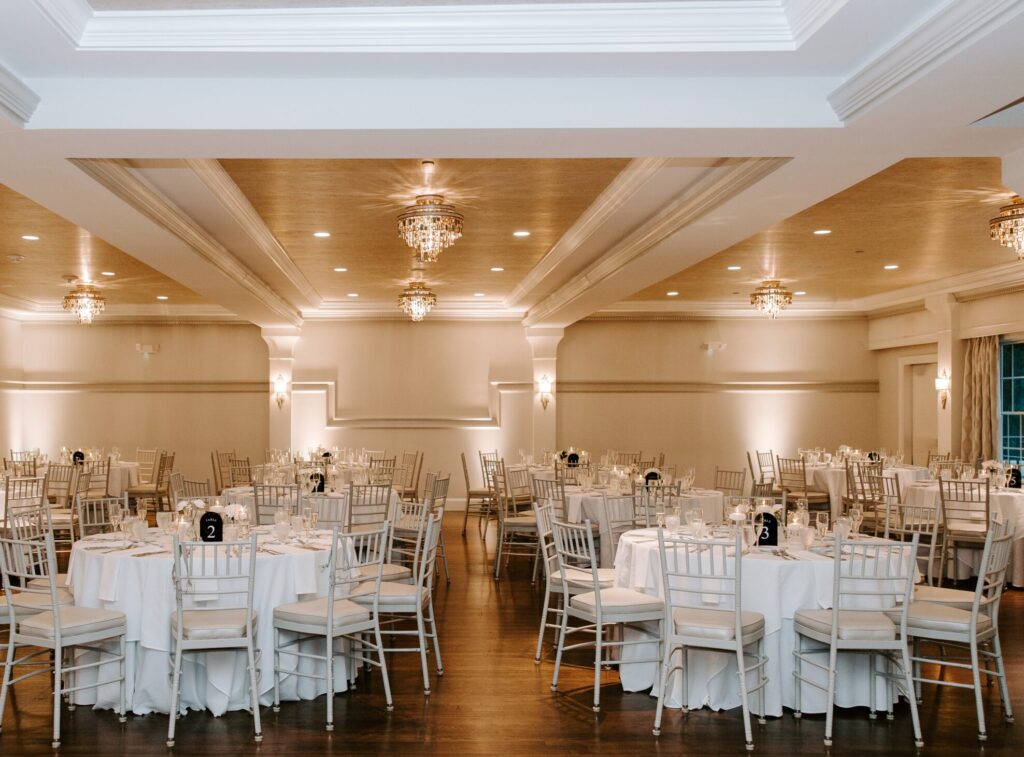 Saphire Estate | Ballroom Reception | Genevieve Photography