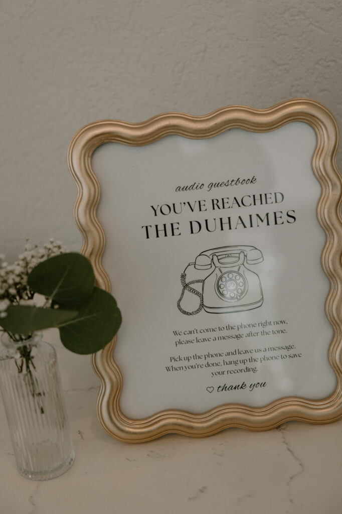 Audio Guest Book Sign | Teriana Ariel Photography