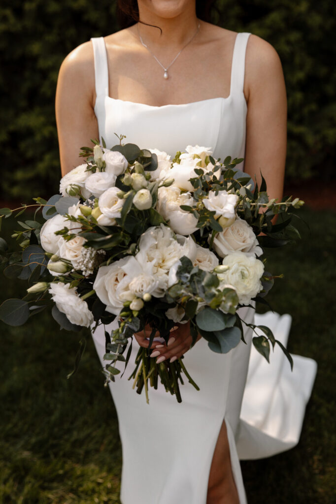 Bridal Bouquet | Teriana Ariel Photography