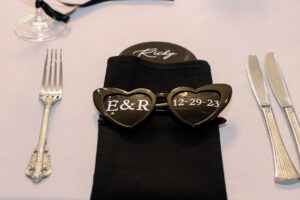 Wedding Favor Sunglasses | Timeless Tree Weddings