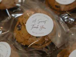 Wedding Favors Cookies | Photography by Bri