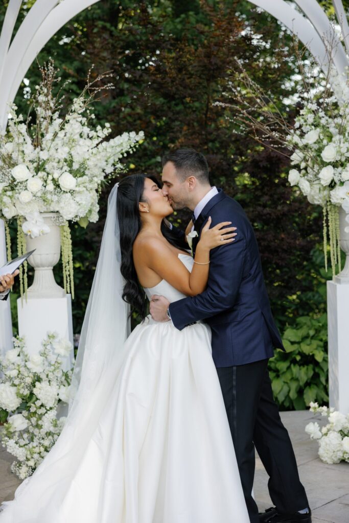 First Kiss | Olenich Photography